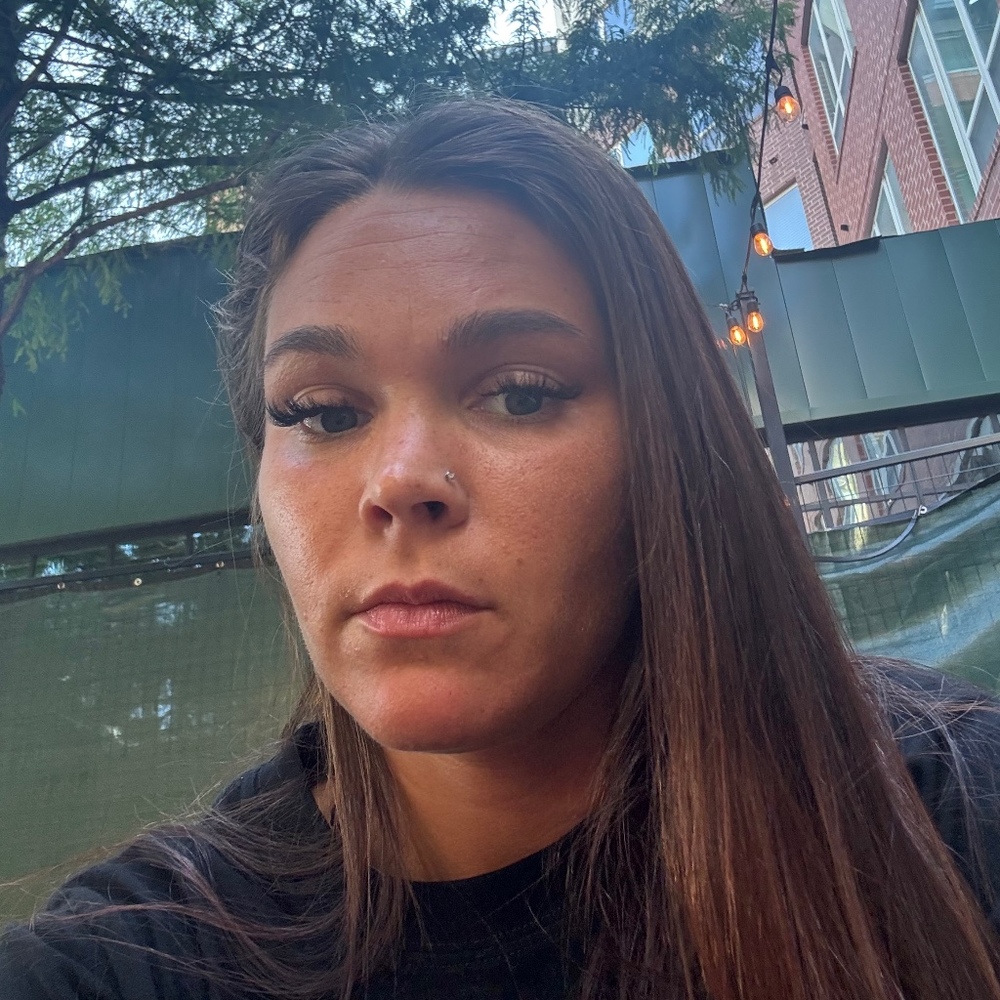Meet your Posher, Allyson